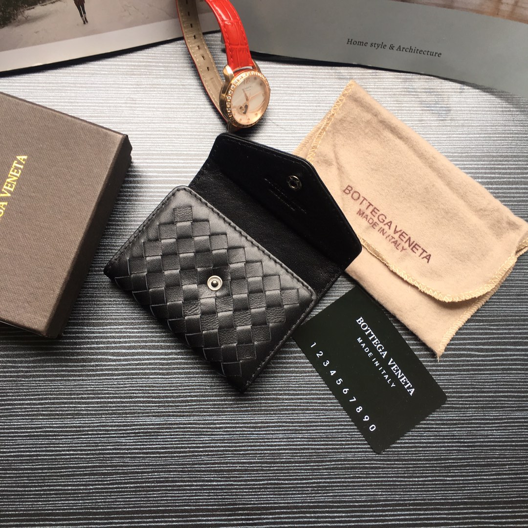 個性的なデザ 人気ブランドボッテガヴェネタ Bottega Veneta 実物の写真 N品スーパーコピー代引き対応国内発送後払い安全必ず届く優良サイト